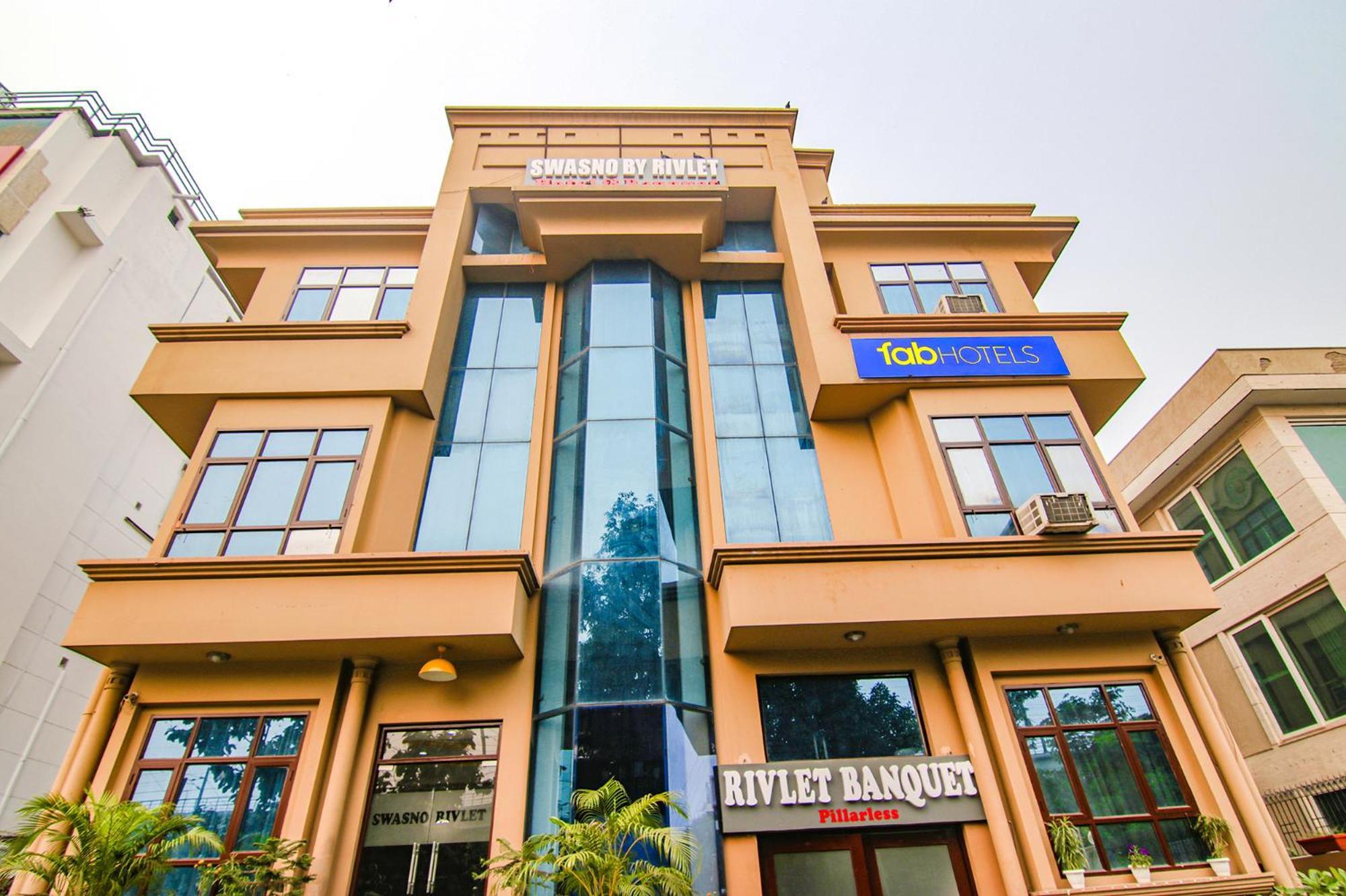 Fabhotel Prime The Rivlet Mg Road Gurgaon Exterior photo