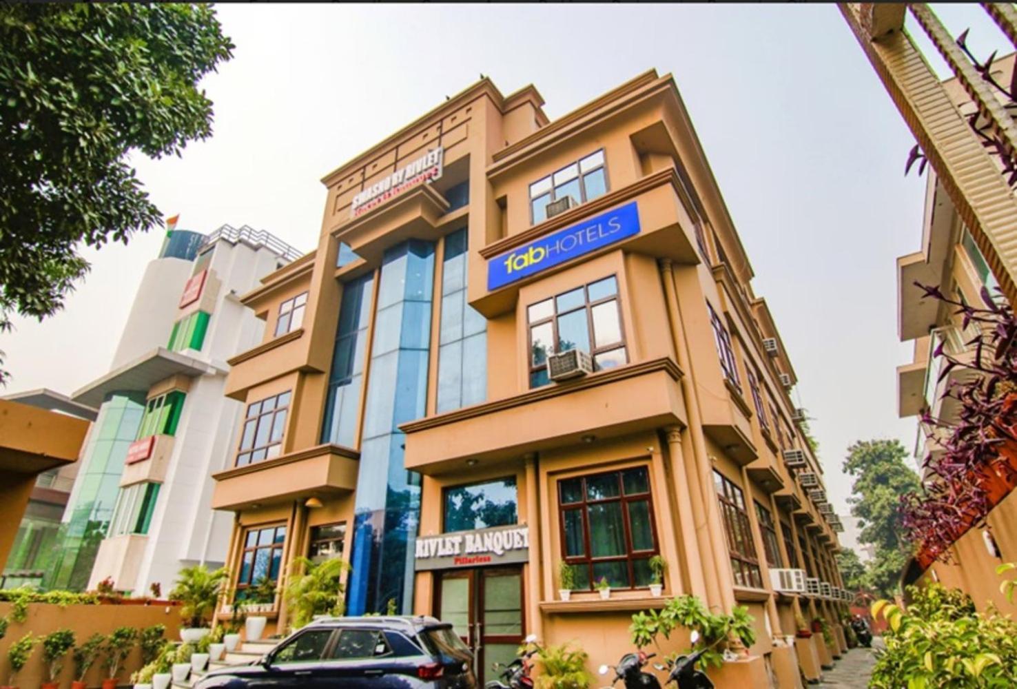 Fabhotel Prime The Rivlet Mg Road Gurgaon Exterior photo